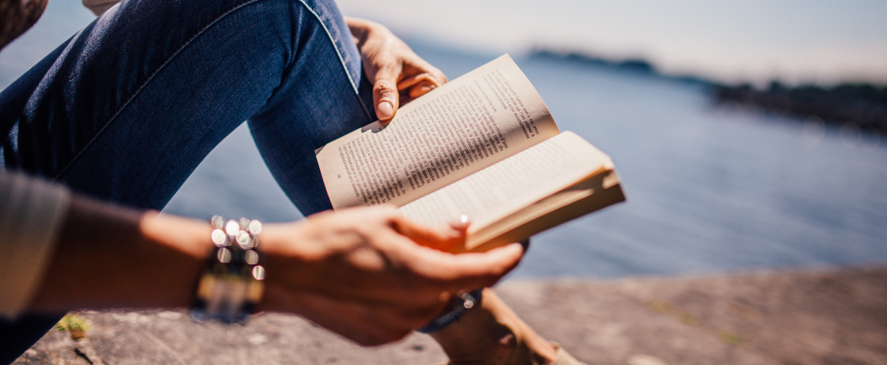 <h2>Summer Reading</h2>
<p>Level Up at Your Library! Summer Reading Challenge 2025<br />
&nbsp;<br />
<a href="https://bataviapubliclibrary.org/summer-reading-club-2025/" class="button ">Infant-8th</a> <a href="https://bhs.bps101.net/summer-reading/" class="button ">BHS</a></p>
