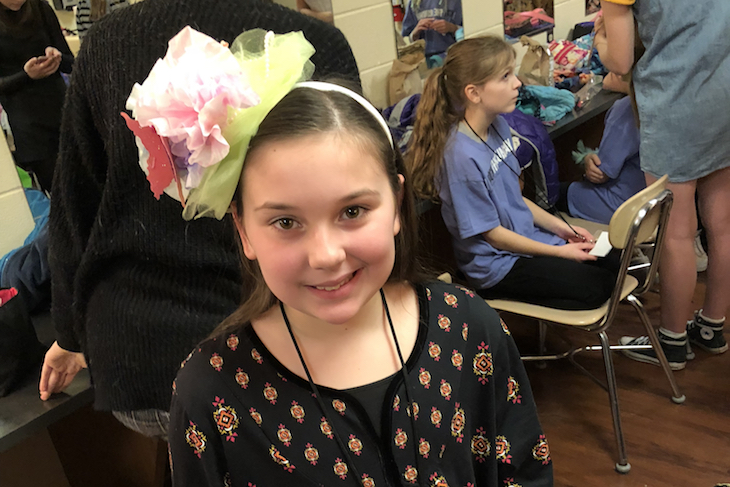<p>Several junior designers created beautiful headbands.</p>
